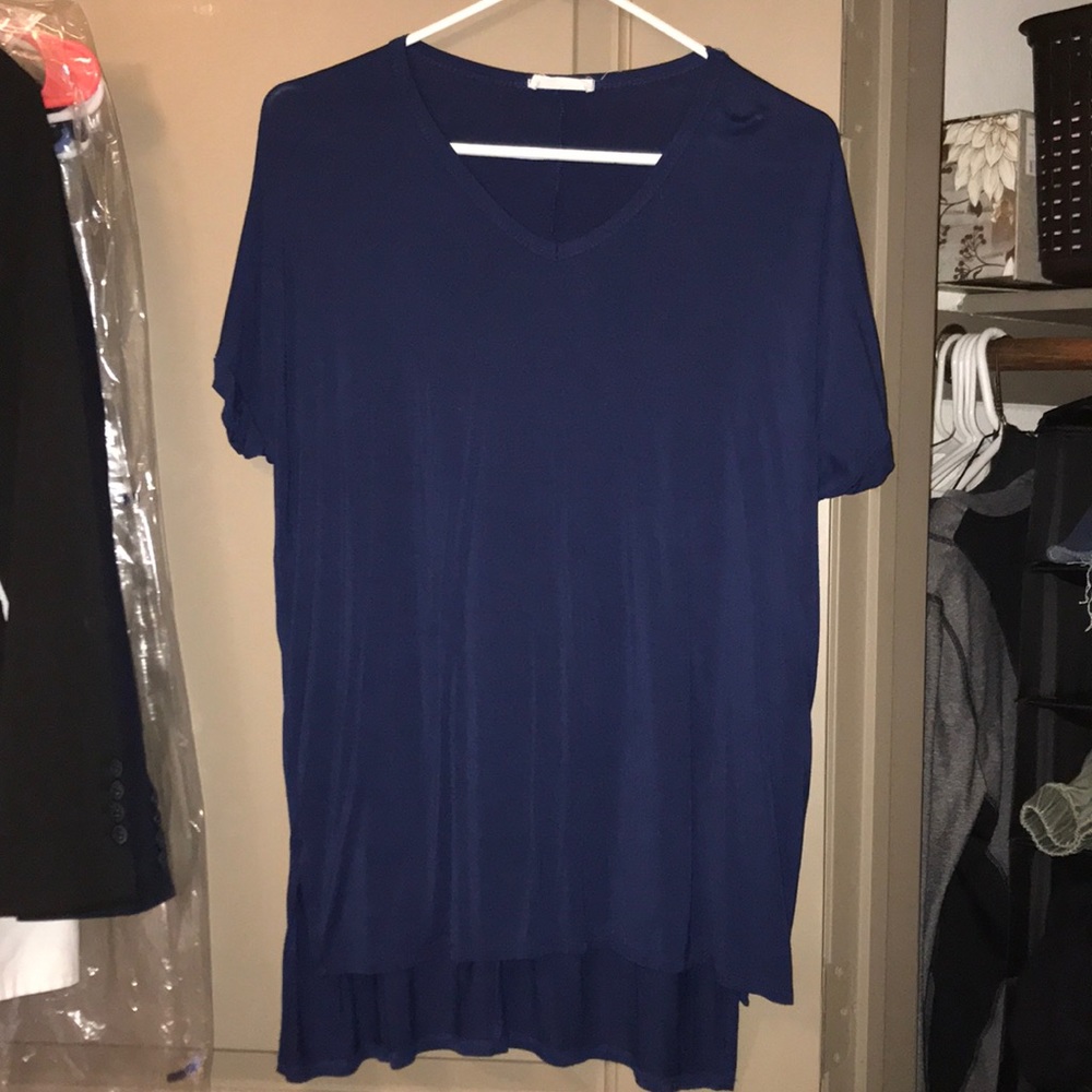 Navy blue long t-shirt